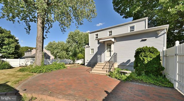 901 QUINTON ST, Roebling, NJ 08554