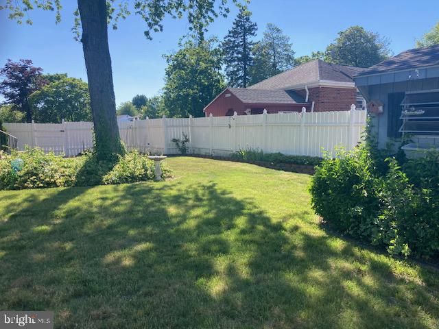 901 QUINTON ST, Roebling, NJ 08554