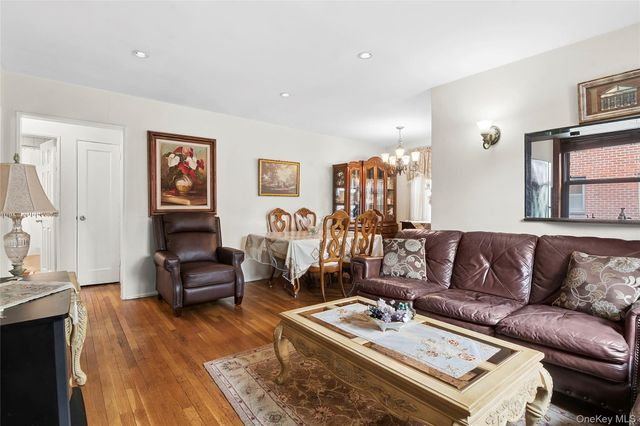 1640 160th Street 6113, Whitestone, NY 11357