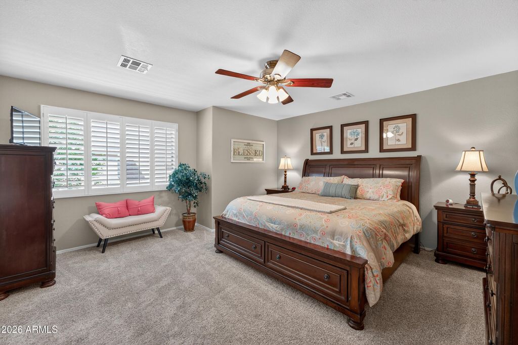Image 18 of property listing at 1060 E Redwood Drive, Chandler, AZ 85286