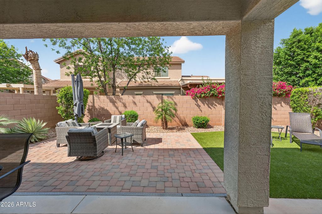Image 34 of property listing at 1060 E Redwood Drive, Chandler, AZ 85286