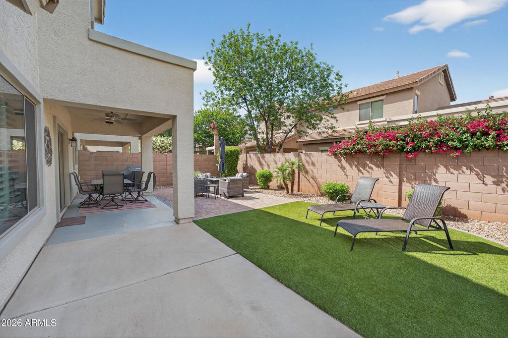Image 35 of property listing at 1060 E Redwood Drive, Chandler, AZ 85286