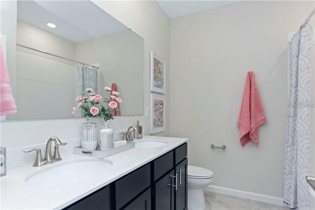 10076 RED EAGLE DRIVE, Orlando, FL 32825