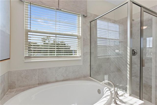 10076 RED EAGLE DRIVE, Orlando, FL 32825