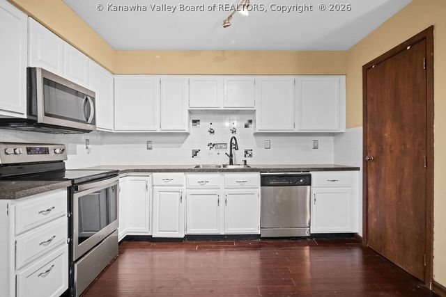 5308 Morning Dove Lane, Charleston, WV 25313
