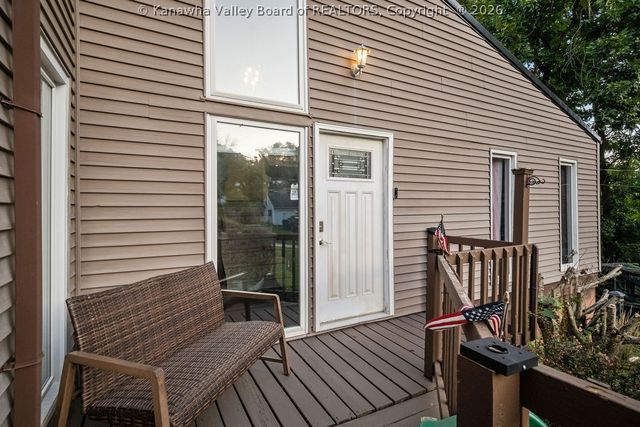 5308 Morning Dove Lane, Charleston, WV 25313