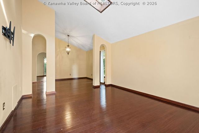 5308 Morning Dove Lane, Charleston, WV 25313