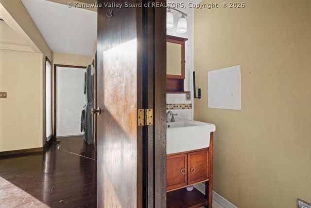 5308 Morning Dove Lane, Charleston, WV 25313