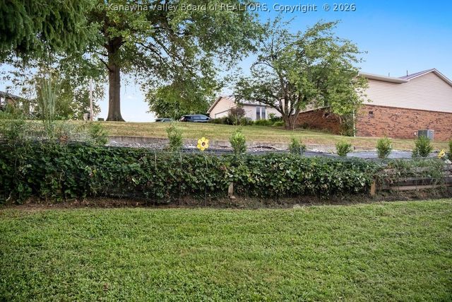 5308 Morning Dove Lane, Charleston, WV 25313