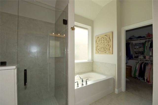 528 Mustang, Pilot Point, TX 76258