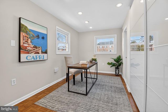 6514 WINNEPEG RD, Bethesda, MD 20817