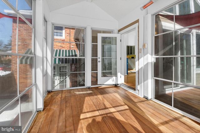 6514 WINNEPEG RD, Bethesda, MD 20817