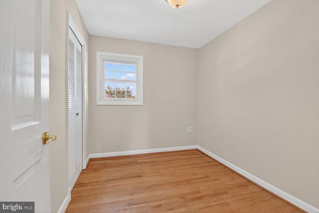 6514 WINNEPEG RD, Bethesda, MD 20817