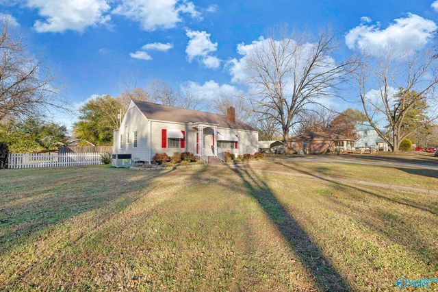 1502 Tower Street SE, Decatur, AL 35601