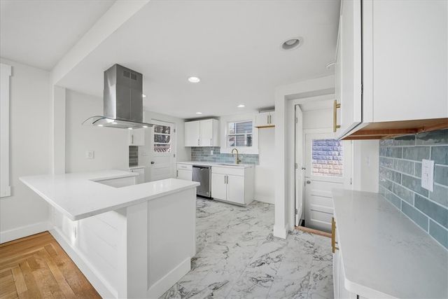 1044 Biltmore Ave, Dormont, PA 15216