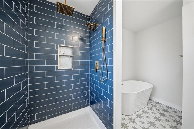 1044 Biltmore Ave, Dormont, PA 15216