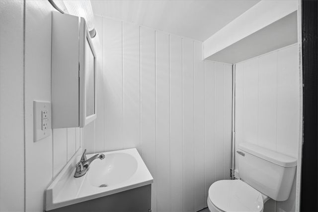 1044 Biltmore Ave, Dormont, PA 15216