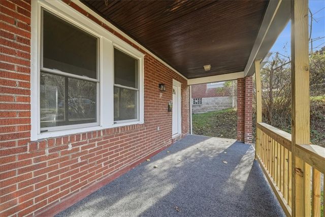 1044 Biltmore Ave, Dormont, PA 15216