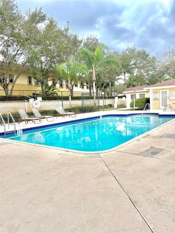 106 Palm Beach Trace Drive 106, Royal Palm Beach, FL 33411