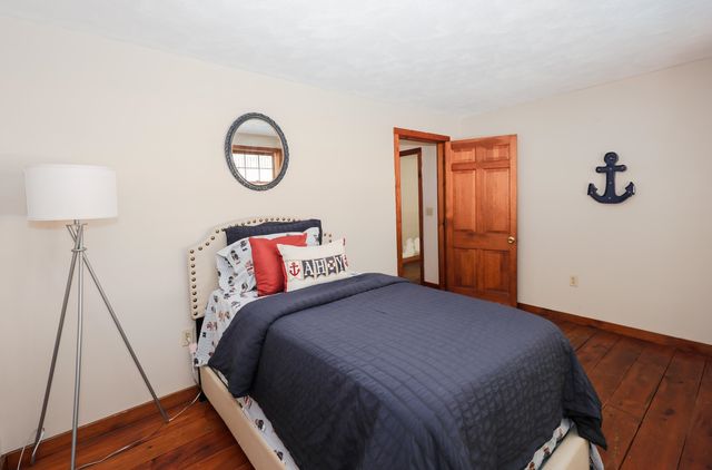 127 Old Revolutionary Road, Temple, NH 03084