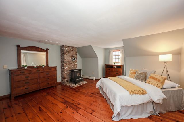 127 Old Revolutionary Road, Temple, NH 03084