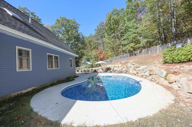127 Old Revolutionary Road, Temple, NH 03084