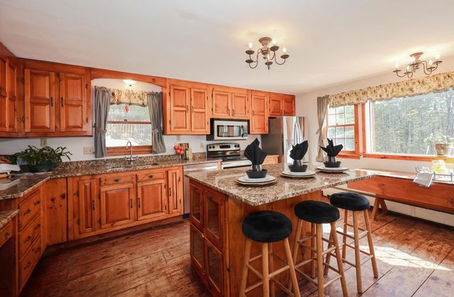 127 Old Revolutionary Road, Temple, NH 03084