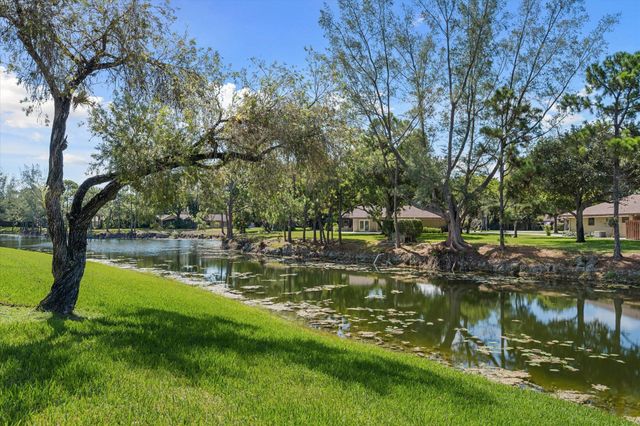 22505 Thousand Pines Lane, Boca Raton, FL 33428