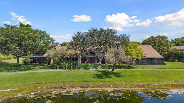22505 Thousand Pines Lane, Boca Raton, FL 33428