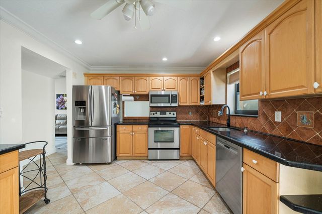22505 Thousand Pines Lane, Boca Raton, FL 33428