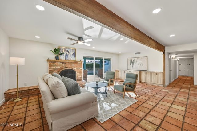 537 N Jay Street, Chandler, AZ 85225