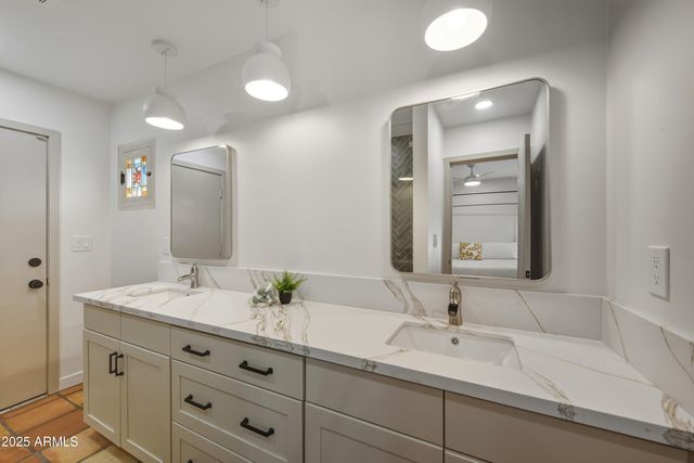 537 N Jay Street, Chandler, AZ 85225