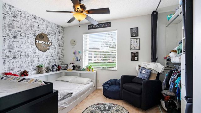 10717 NW 12th Mnr, Plantation, FL 33322