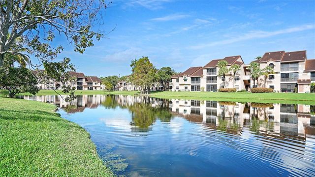 10717 NW 12th Mnr, Plantation, FL 33322