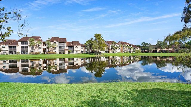 10717 NW 12th Mnr, Plantation, FL 33322