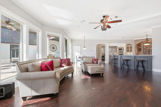 5119 Longvue Drive, Frisco, TX 75034