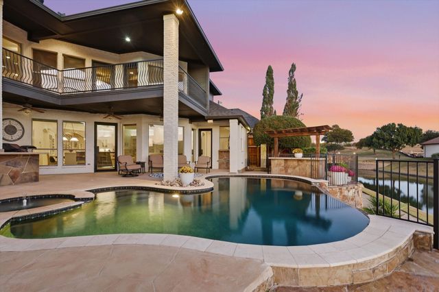 5119 Longvue Drive, Frisco, TX 75034