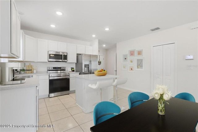 5189 Roble Avenue, Spring Hill, FL 34608