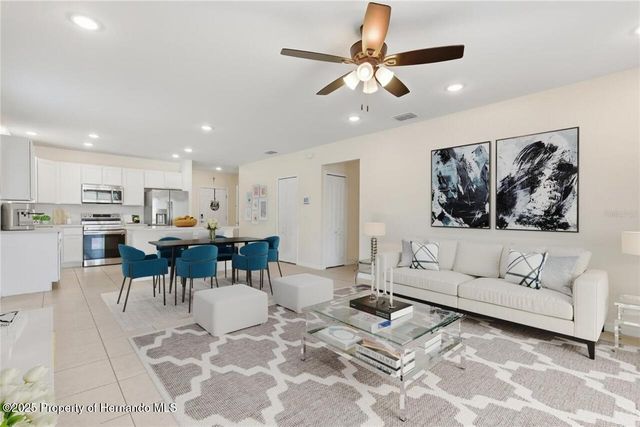 5189 Roble Avenue, Spring Hill, FL 34608