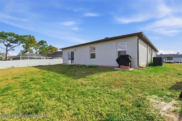 5189 Roble Avenue, Spring Hill, FL 34608