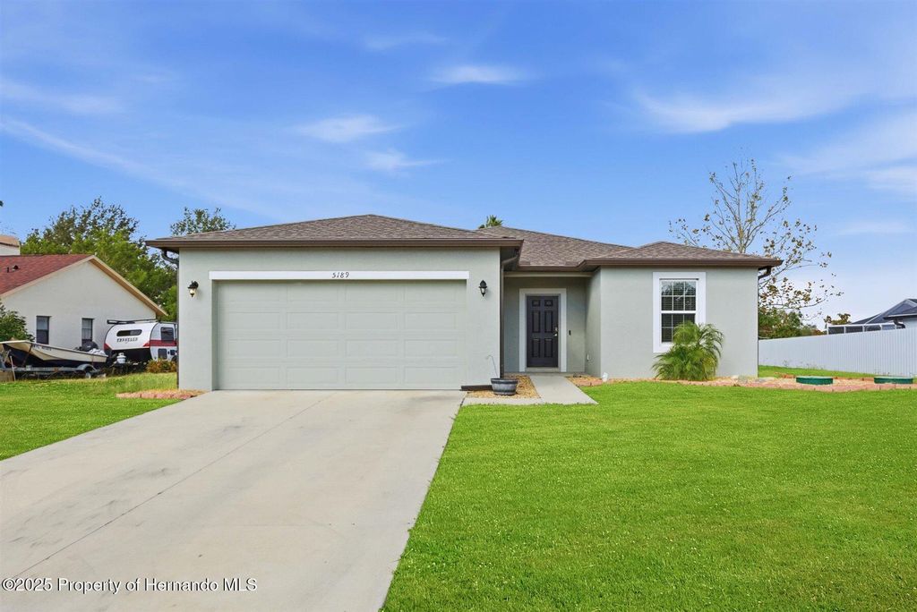 5189 Roble Avenue, Spring Hill, FL 34608
