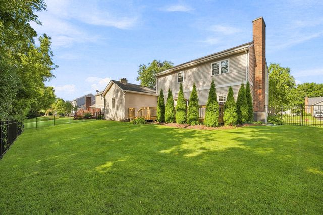 4527 Hatch Lane, Lisle, IL 60532