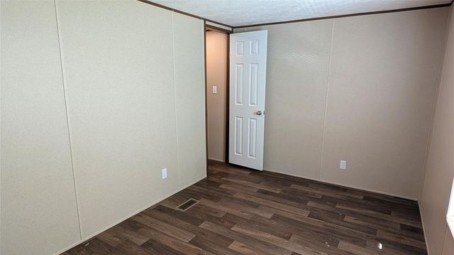 74 County Road 5023, Cleveland, TX 77327
