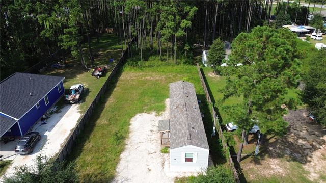 74 County Road 5023, Cleveland, TX 77327