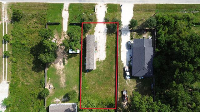 74 County Road 5023, Cleveland, TX 77327