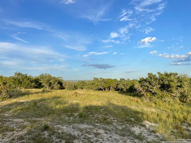 463 Bruin Creek Rd, Bandera, TX 78003