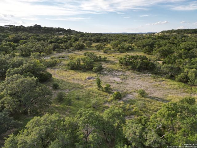 463 Bruin Creek Rd, Bandera, TX 78003