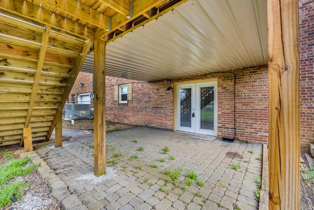 501 Scenic Ln, Cookeville, TN 38506