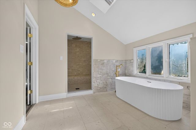 13832 Riverwood Way, Carmel, IN 46032