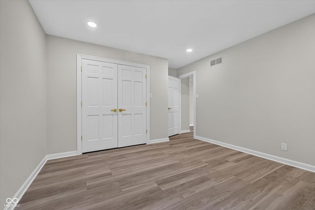 13832 Riverwood Way, Carmel, IN 46032